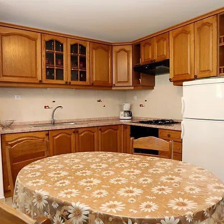 Apartment 4352c *