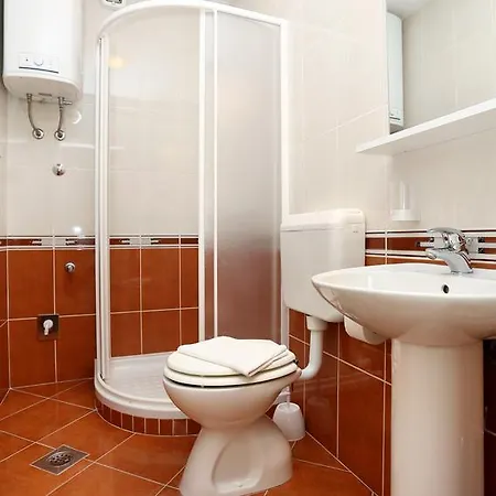 4352c Apartment *